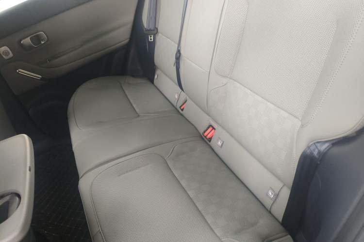 Used Leapmotor Zero Run A10 2026 Model 505 Enjoyment Edition Interior 4