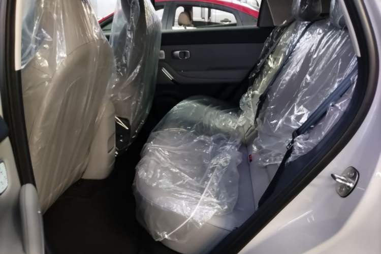 Used Leapmotor Zero Run A10 2026 Model 403 Comfort Edition Left Rear Seat