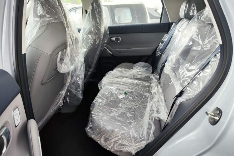 Used Leapmotor Zero Run A10 2026 Model 505 Enjoyment Edition Left Rear Seat