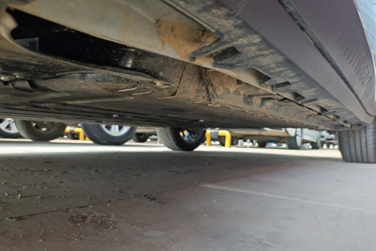 Used Leapmotor Zero Run A10 2026 Model 505 Enjoyment Edition Left Side Sill