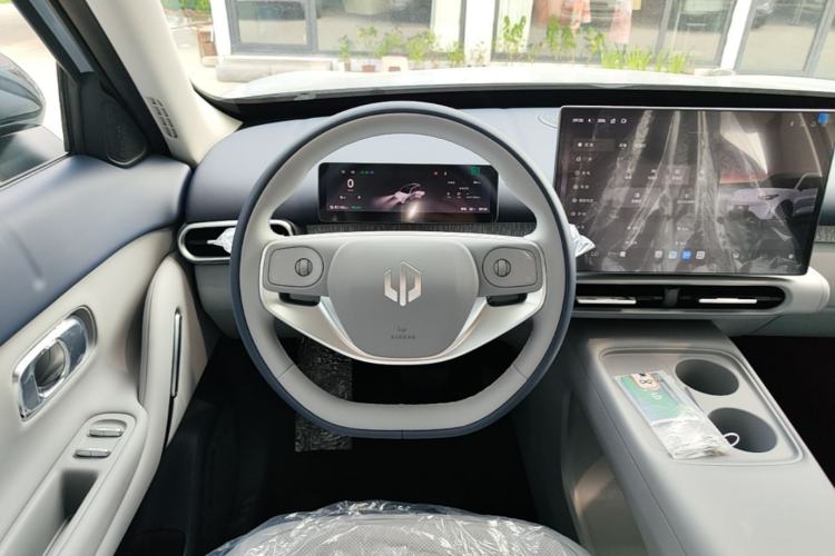 Used Leapmotor Zero Run A10 2026 Model 505 Enjoyment Edition Steering Wheel