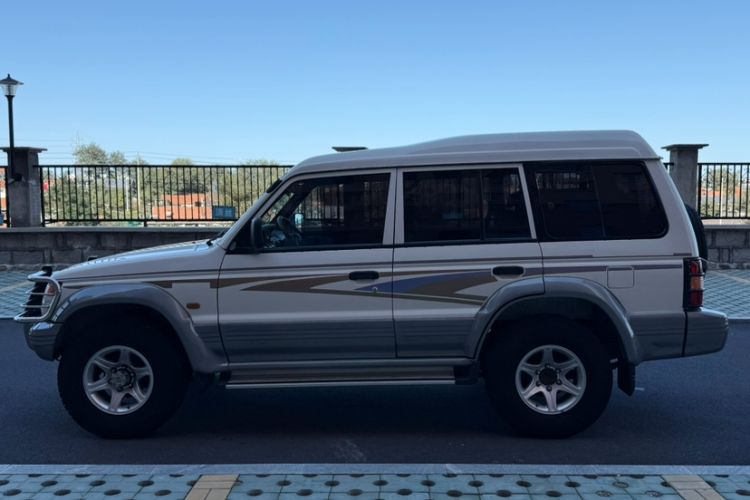 Used Leopaard 6481 2014 2.2L Manual 4x4 Exterior 6