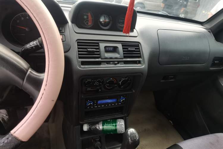 Used Leopaard 6481 2009 2.2L Manual Two-Wheel Drive Audio And AC Panel