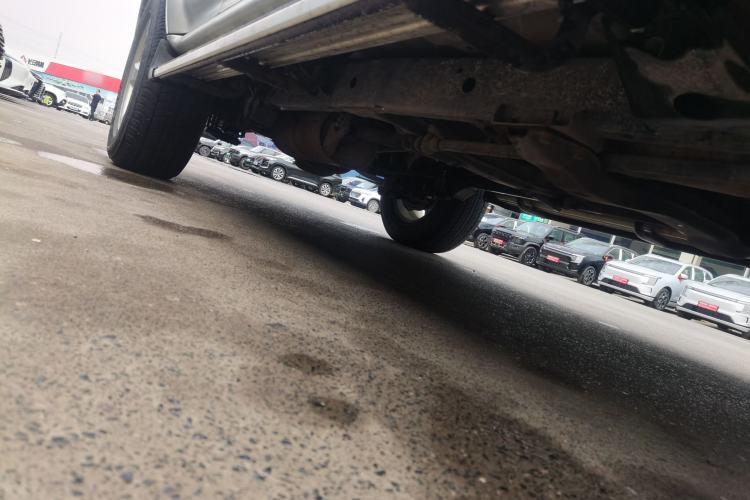 Used Leopaard 6481 2009 2.2L Manual Two-Wheel Drive Chassis Front Right