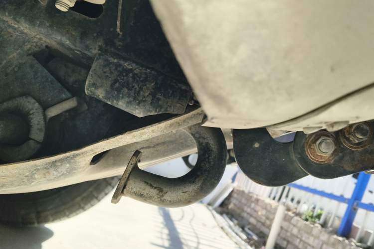 Used Leopaard 6481 2009 2.2L Manual 4x4 Chassis Front Right