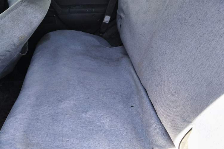 Used Leopaard 6481 2009 2.2L Manual 4x4 Left Rear Seat
