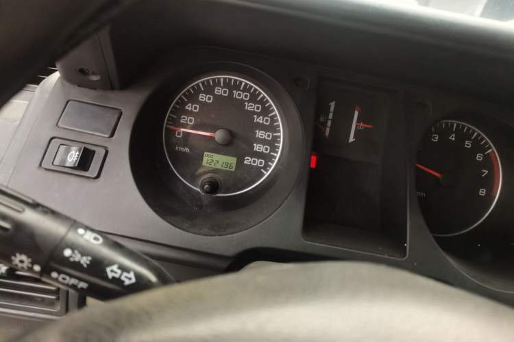 Used Leopaard 6481 2009 2.2L Manual Two-Wheel Drive Odometer Close Up
