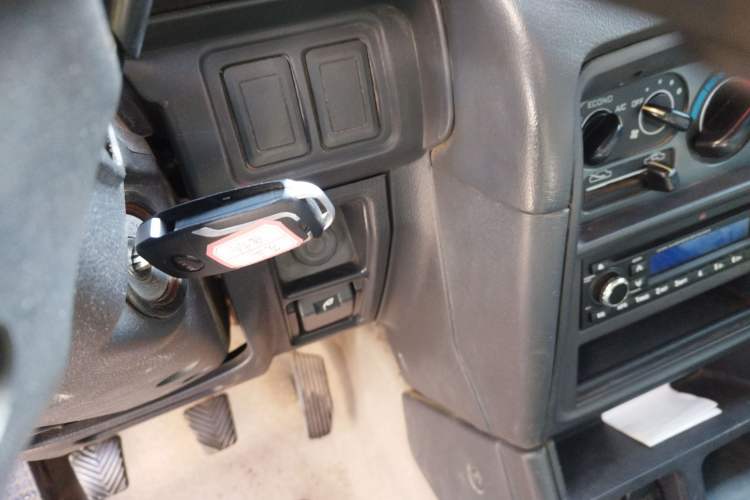 Used Leopaard 6481 2009 2.2L Manual Two-Wheel Drive Vehicle Key