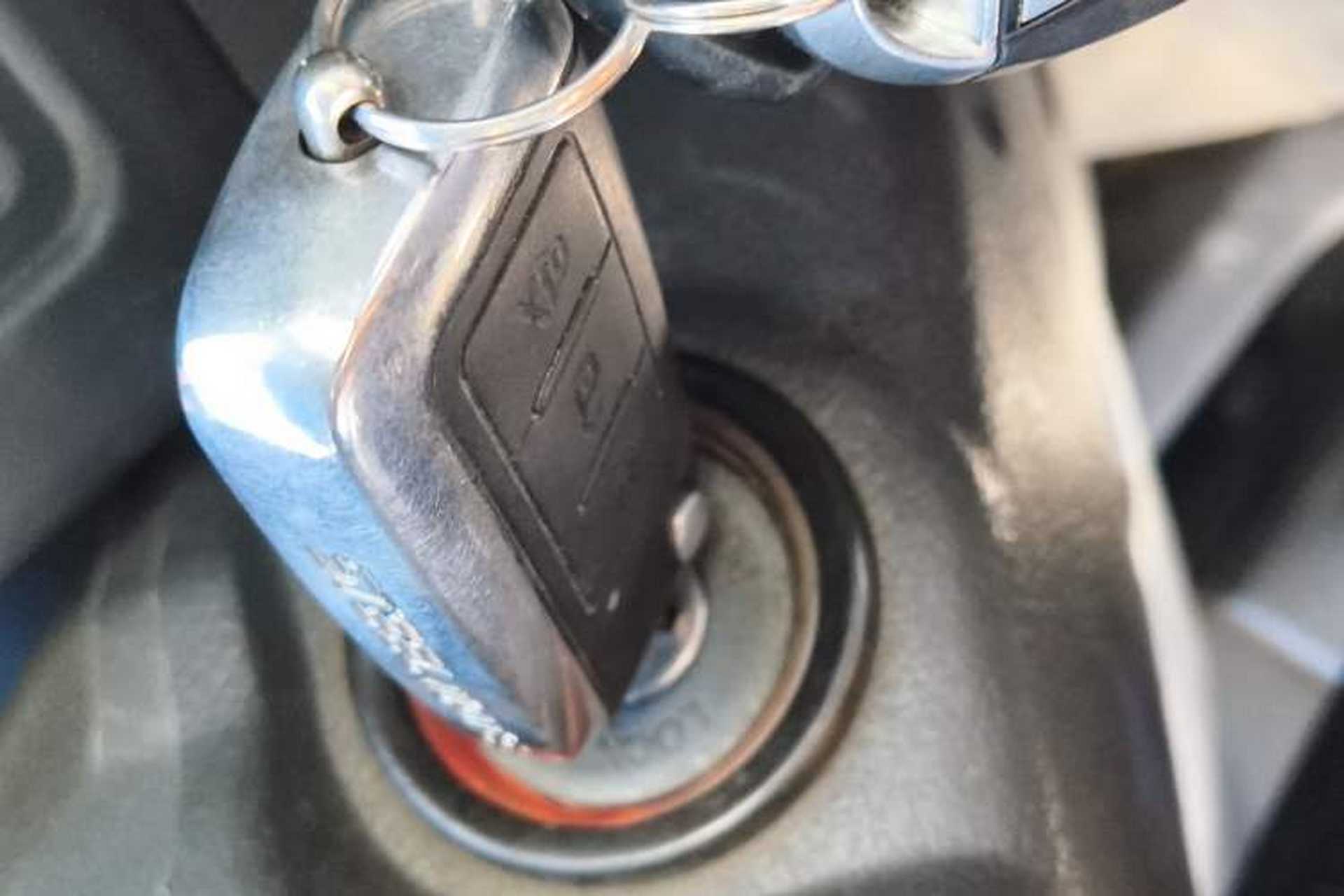 Used Leopaard 6481 2009 2.2L Manual 4x4 Vehicle Key