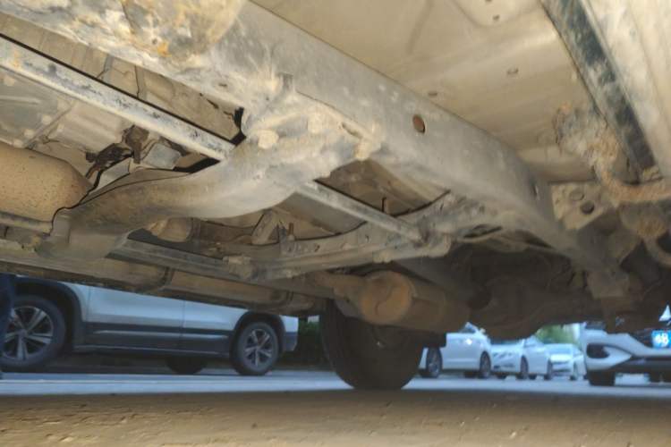 Used Leopaard 6481 2009 2.2L Manual Two-Wheel Drive Chassis Front Left