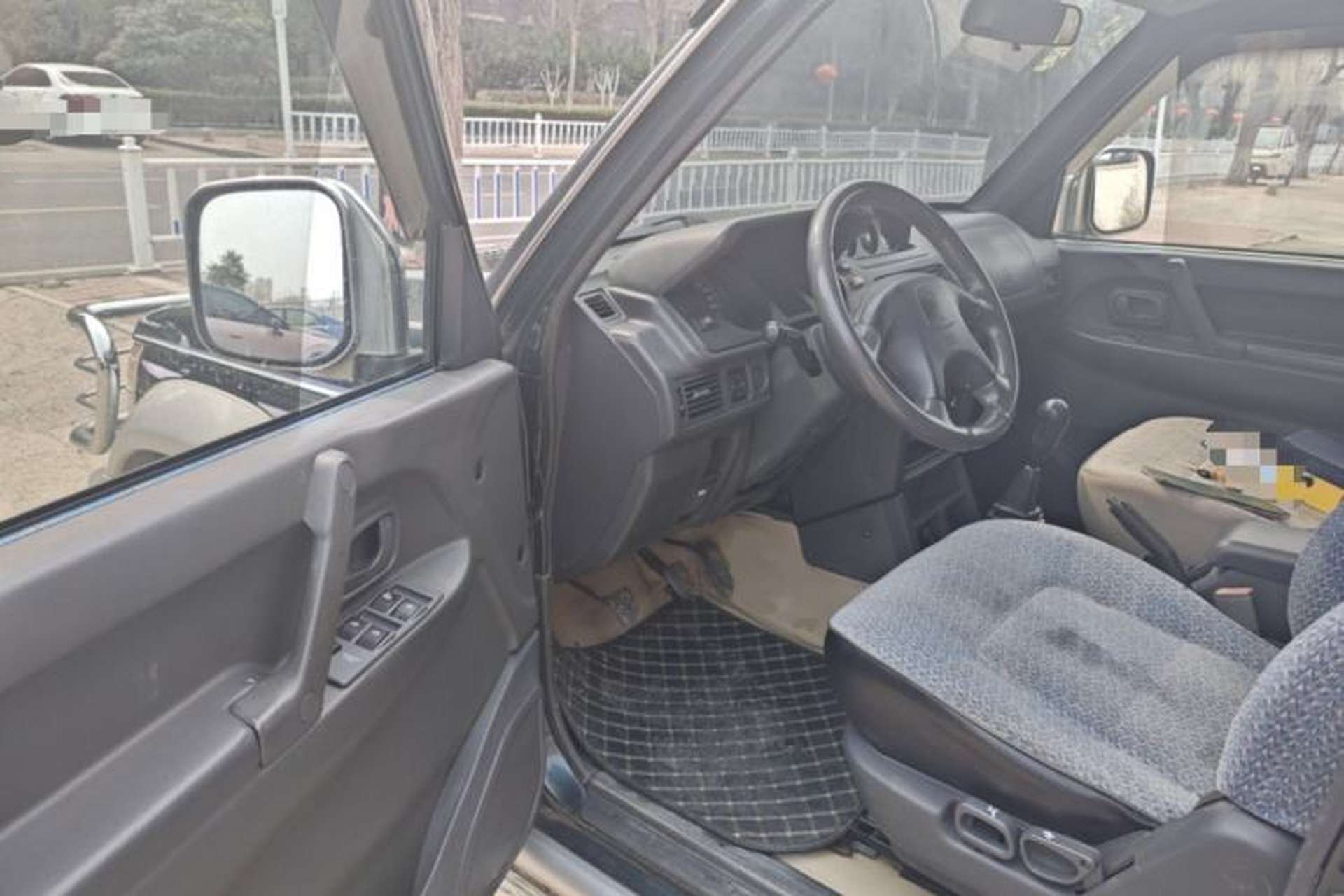 Used Leopaard 6481 2009 2.2L Manual Two-Wheel Drive Driver Seat