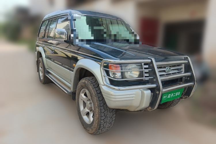Used Leopaard 6481 2009 2.2L Manual Two-Wheel Drive Front Right 45 Deg