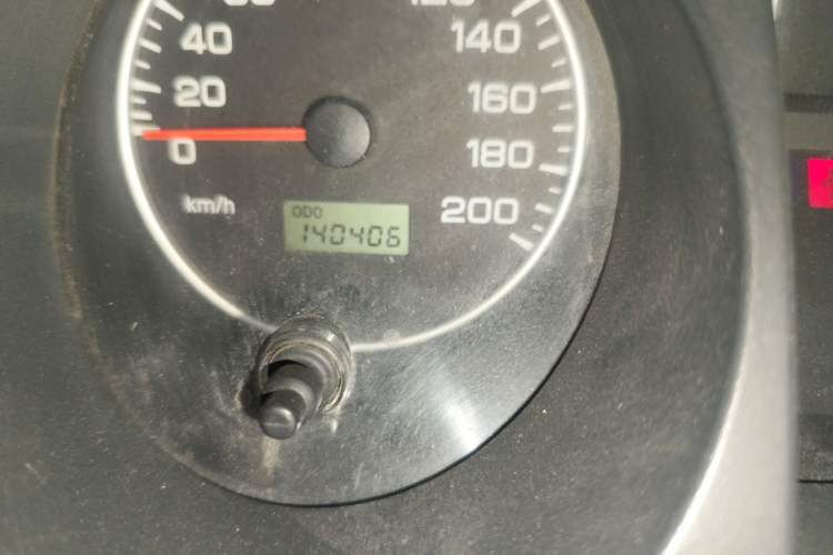 Used Leopaard 6481 2009 2.2L Manual Two-Wheel Drive Odometer Close Up