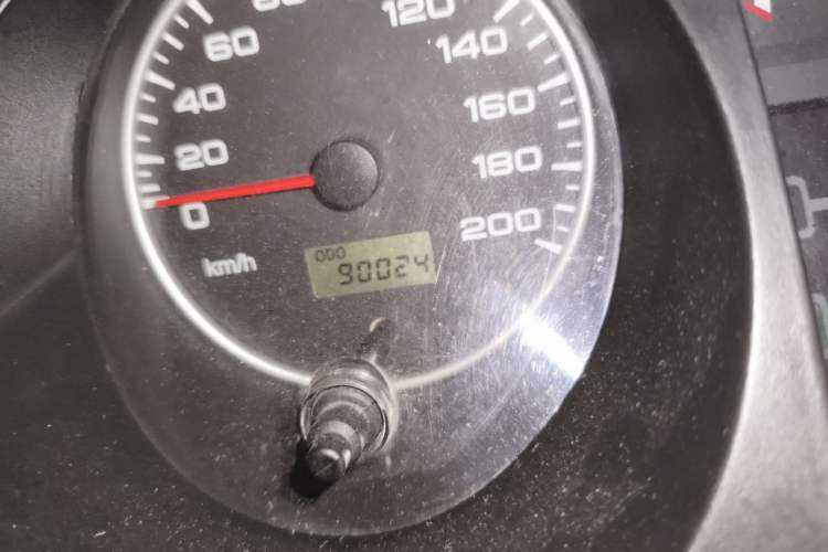 Used Leopaard 6481 2009 2.2L Manual 4x4 Odometer Close Up
