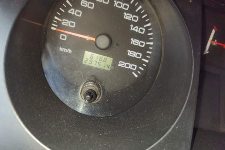Used Leopaard 6481 2009 2.2L Manual Two-Wheel Drive Odometer Close Up