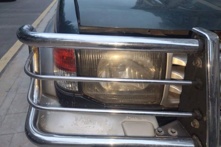 Used Leopaard 6481 2009 2.2L Manual Two-Wheel Drive Right Front Headlight