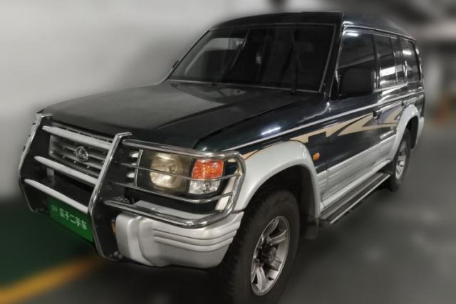 Used Leopaard 6481 2009 2.2L Manual 4x4