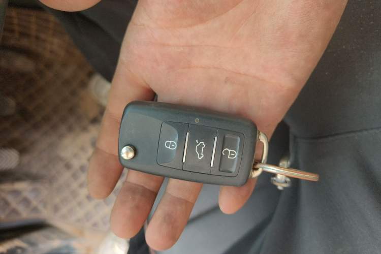 Used Leopaard 6481 2009 2.2L Manual Two-Wheel Drive Vehicle Key