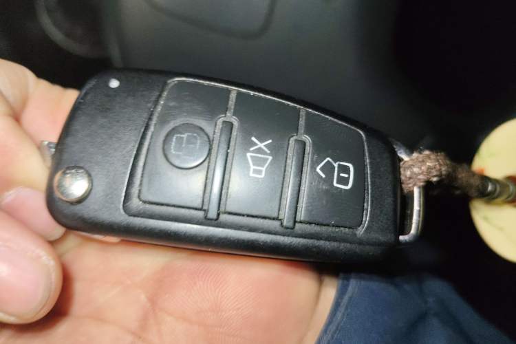 Used Leopaard 6481 2009 2.2L Manual Two-Wheel Drive Vehicle Key