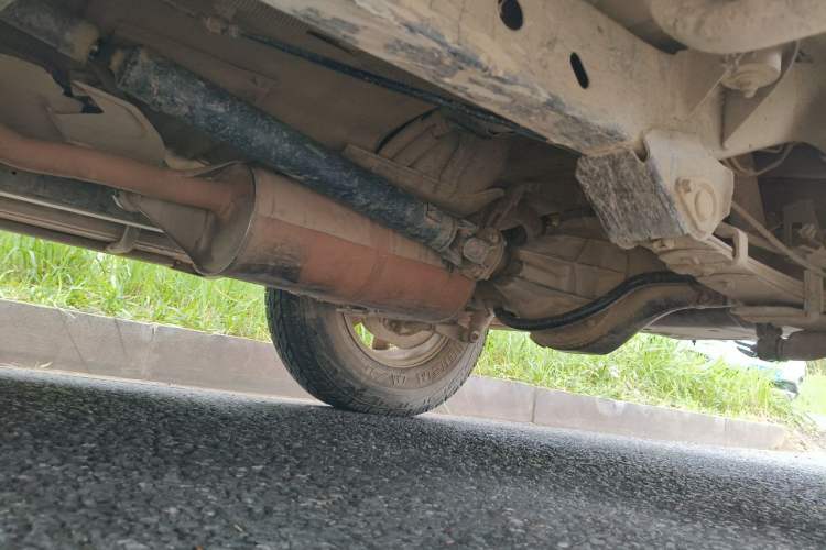 Used Leopaard 6481 2009 2.2L Manual 4x4 Chassis Rear Left