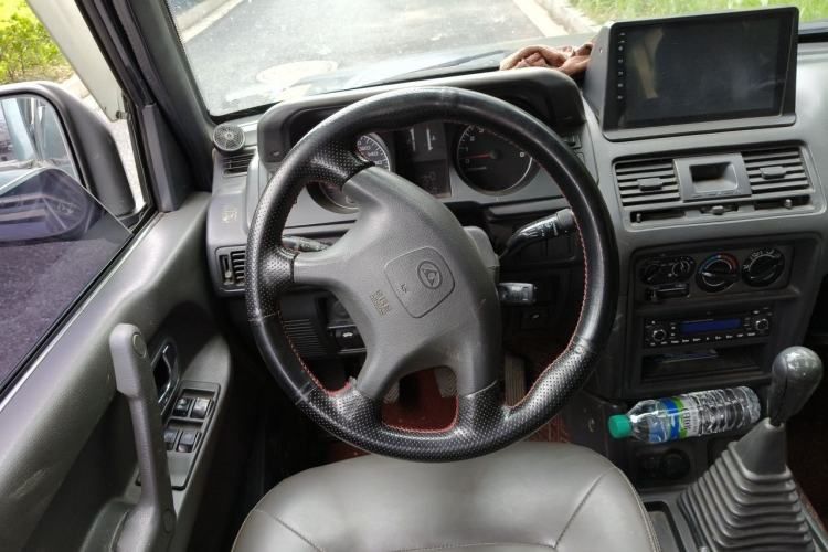 Used Leopaard 6481 2009 2.2L Manual 4x4 Steering Wheel