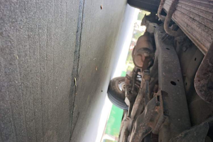 Used Leopaard 6481 2009 2.2L Manual Two-Wheel Drive Chassis Front Right