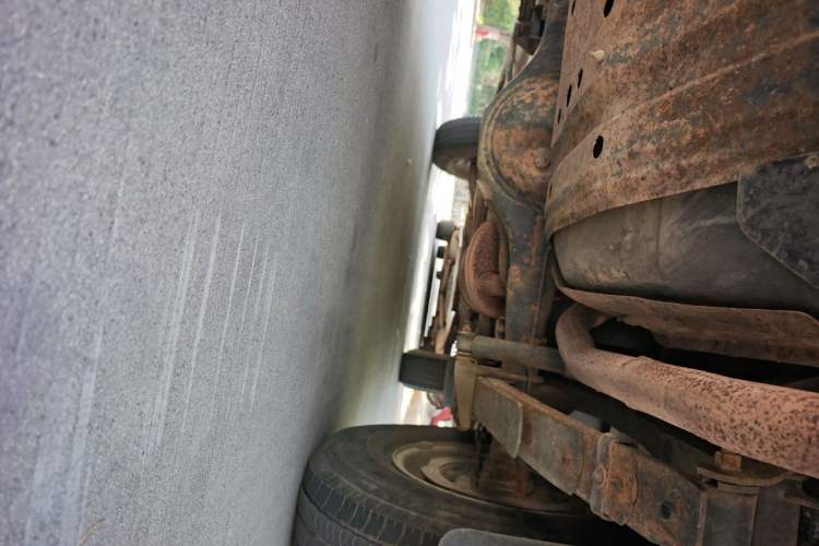 Used Leopaard 6481 2009 2.2L Manual Two-Wheel Drive Chassis Rear