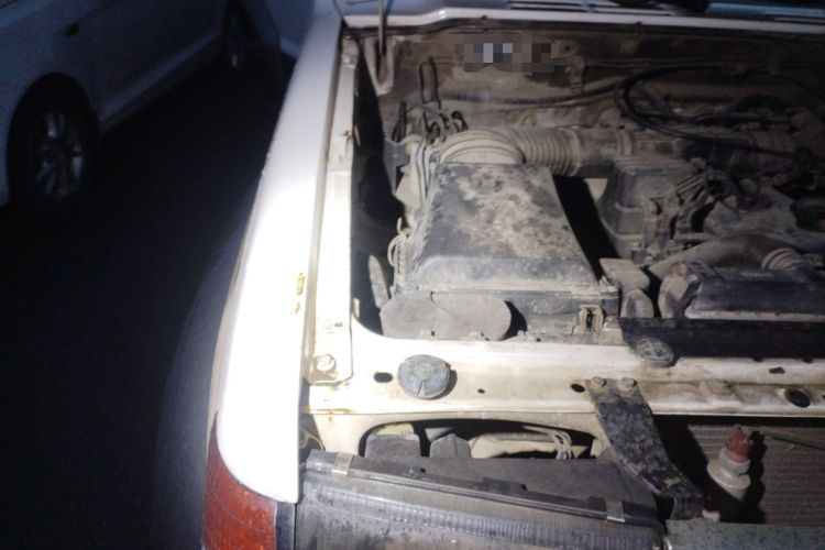 Used Leopaard 6481 2009 2.2L Manual Two-Wheel Drive Engine Bay Right