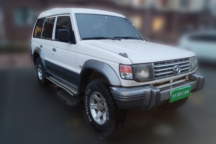 Used Leopaard 6481 2009 2.2L Manual Two-Wheel Drive Front Right 45 Deg
