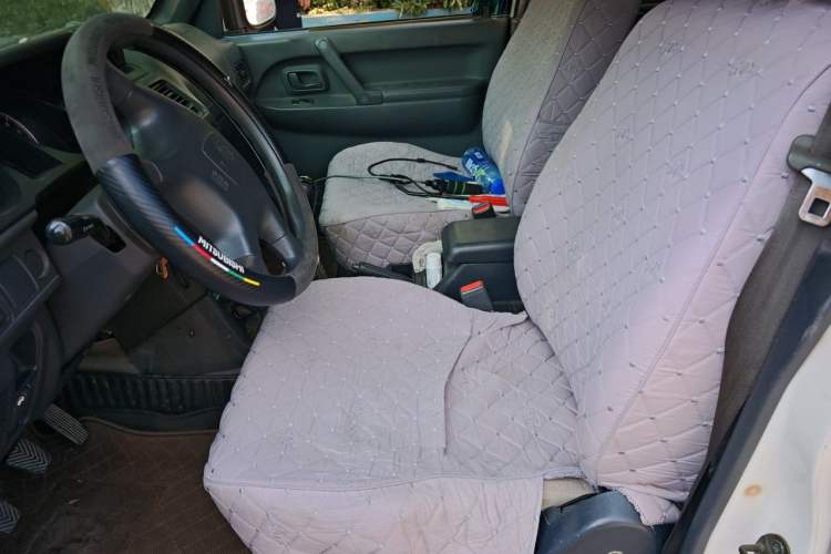Used Leopaard 6481 2009 2.2L Manual Two-Wheel Drive Left Front Seat