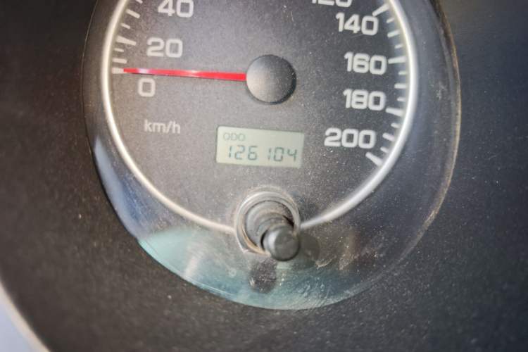Used Leopaard 6481 2009 2.2L Manual Two-Wheel Drive Odometer Close Up
