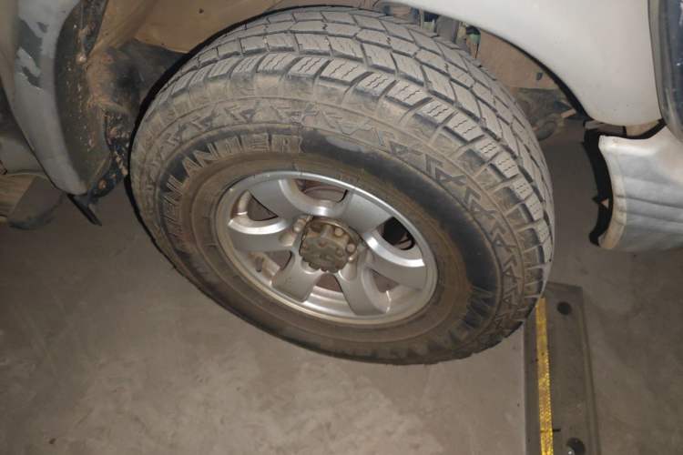 Used Leopaard 6481 2009 2.2L Manual Two-Wheel Drive Right Front Wheel Hub