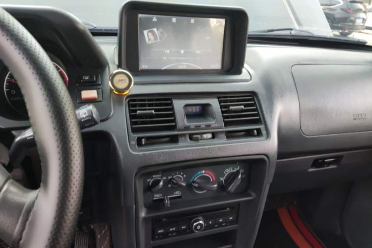 Used Leopaard 6481 2014 2.2L Manual 4x4 Audio And AC Panel