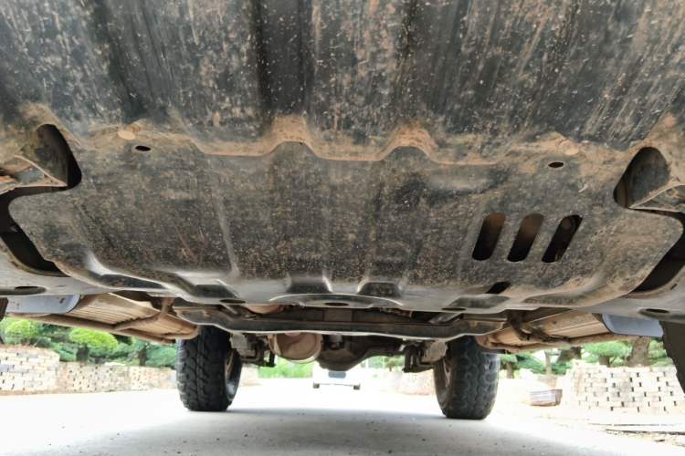 Used Leopaard 6481 2014 2.2L Manual 4x4 Chassis Front
