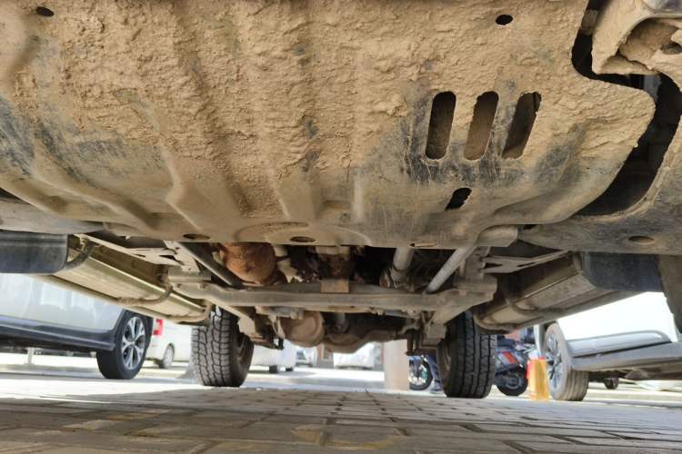 Used Leopaard 6481 2014 2.2L Manual 4x4 Chassis Front
