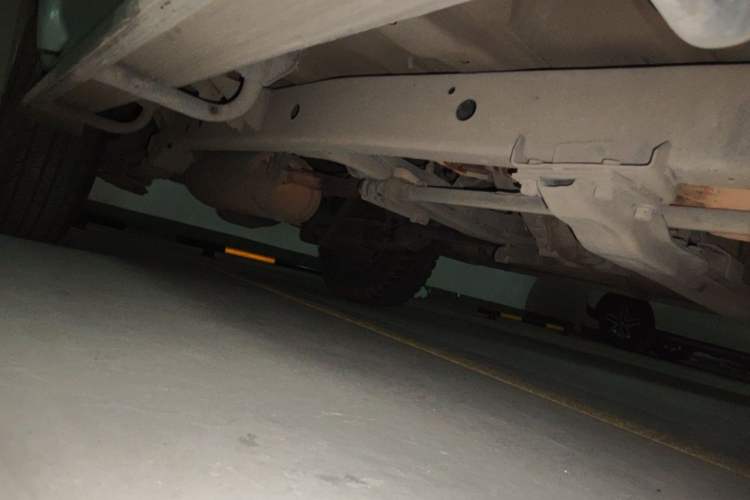 Used Leopaard 6481 2014 2.2L Manual 4x4 Chassis Front Right
