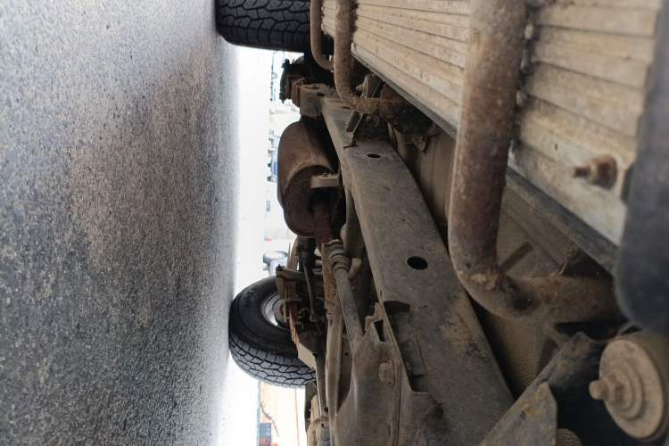 Used Leopaard 6481 2014 2.2L Manual Two-Wheel Drive Chassis Front Right