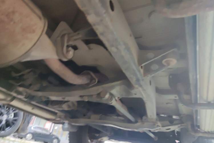 Used Leopaard 6481 2014 2.2L Manual 4x4 Chassis Rear Right