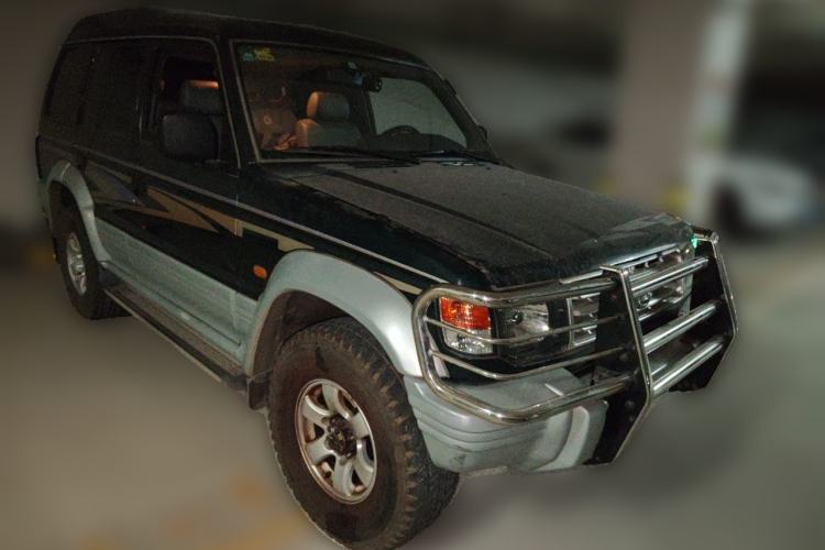 Used Leopaard 6481 2014 2.2L Manual 4x4 Front Right 45 Deg