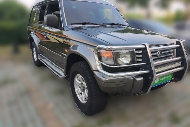 Used Leopaard 6481 2014 2.2L Manual 4x4 Front Right 45 Deg
