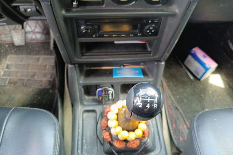 Used Leopaard 6481 2014 2.2L Manual Two-Wheel Drive Gear Lever