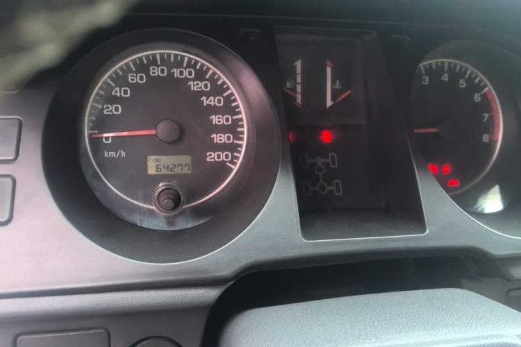 Used Leopaard 6481 2014 2.2L Manual Two-Wheel Drive Instrument Cluster