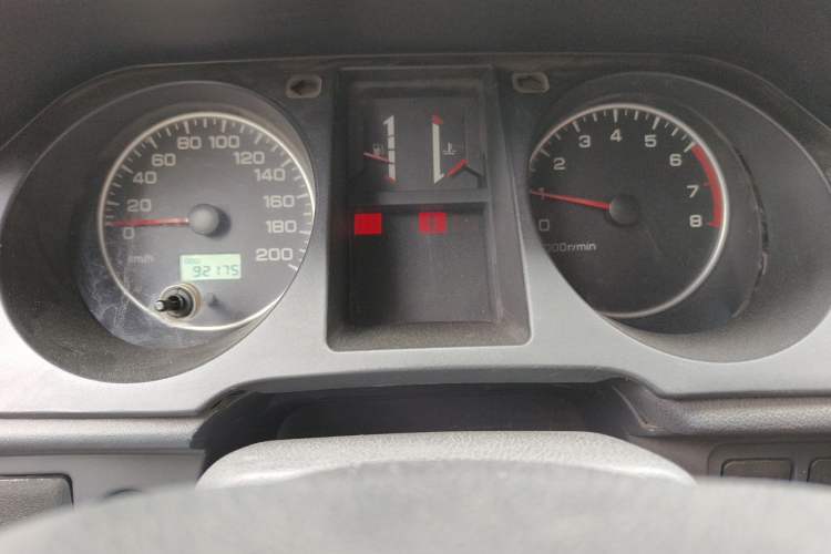 Used Leopaard 6481 2014 2.2L Manual Two-Wheel Drive Instrument Cluster