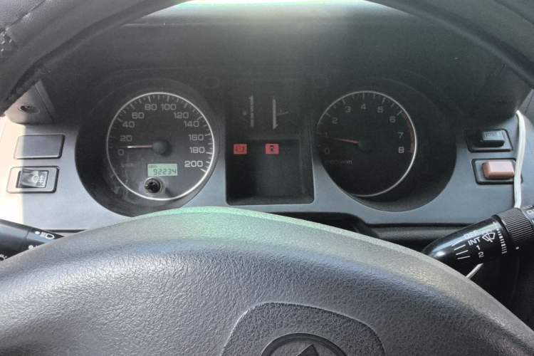 Used Leopaard 6481 2014 2.2L Manual Two-Wheel Drive Instrument Cluster