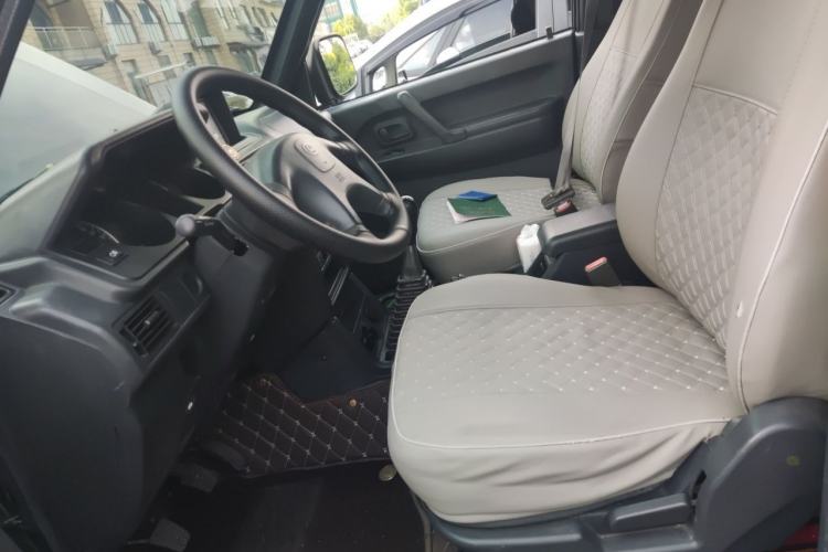Used Leopaard 6481 2014 2.2L Manual 4x4 Left Front Seat
