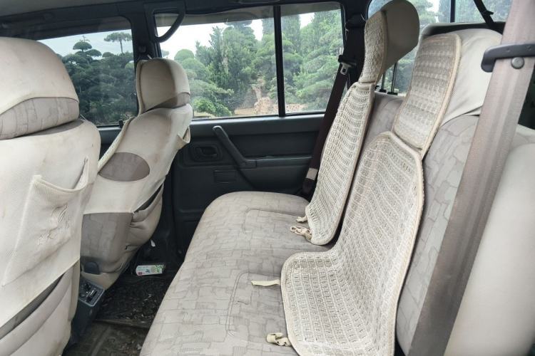 Used Leopaard 6481 2014 2.2L Manual 4x4 Left Rear Seat