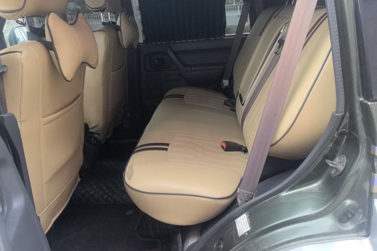 Used Leopaard 6481 2014 2.2L Manual Two-Wheel Drive Left Rear Seat