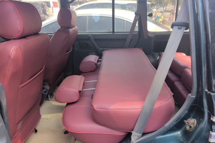 Used Leopaard 6481 2014 2.2L Manual Two-Wheel Drive Left Rear Seat
