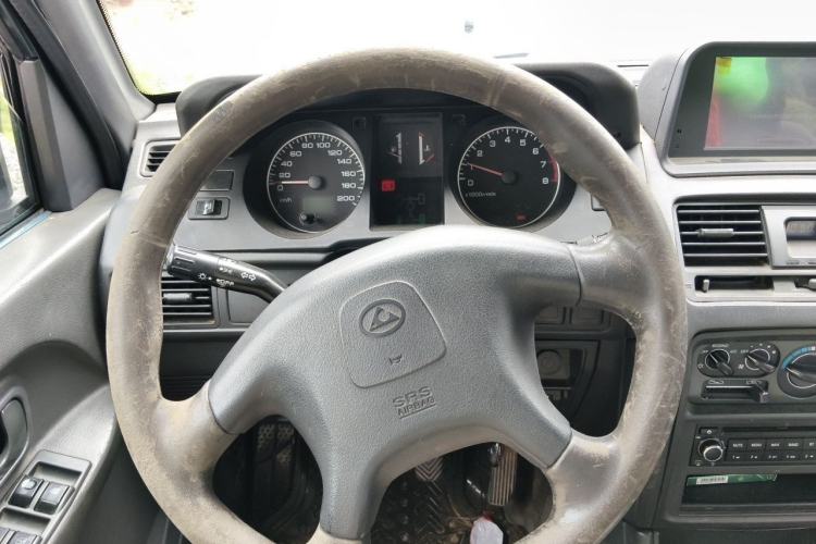 Used Leopaard 6481 2014 2.2L Manual 4x4 Steering Wheel
