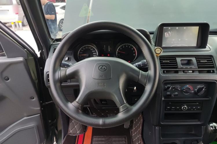 Used Leopaard 6481 2014 2.2L Manual 4x4 Steering Wheel